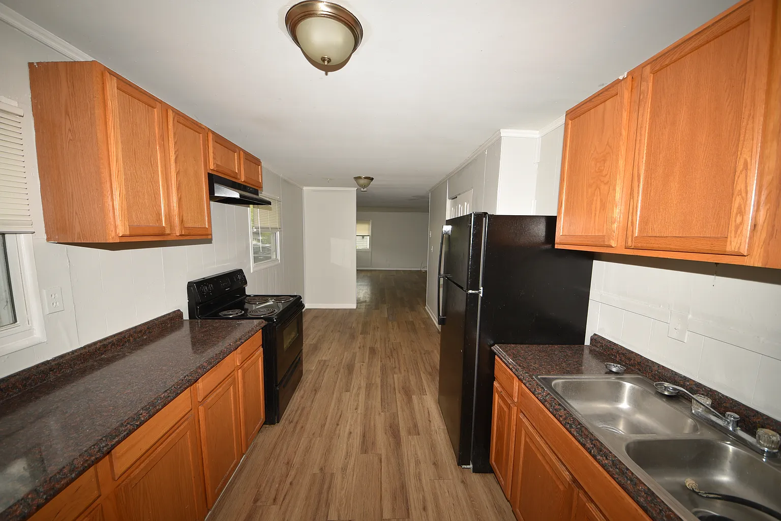2541 Mariposa Drive - Photo 4