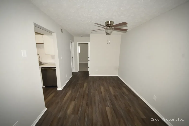 926 Ohio Pike #405, Cincinnati, OH 45245 - Cincinnati, OH