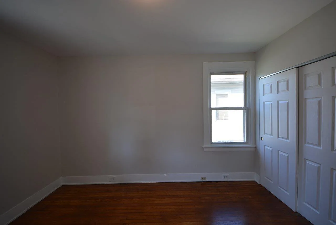 5804 Hawthorne Ave, Cincinnati, OH 45227 - Photo 10