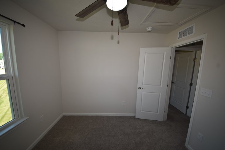 1048 Steamboat Drive, Cincinnati OH, 45244 - Photo 19