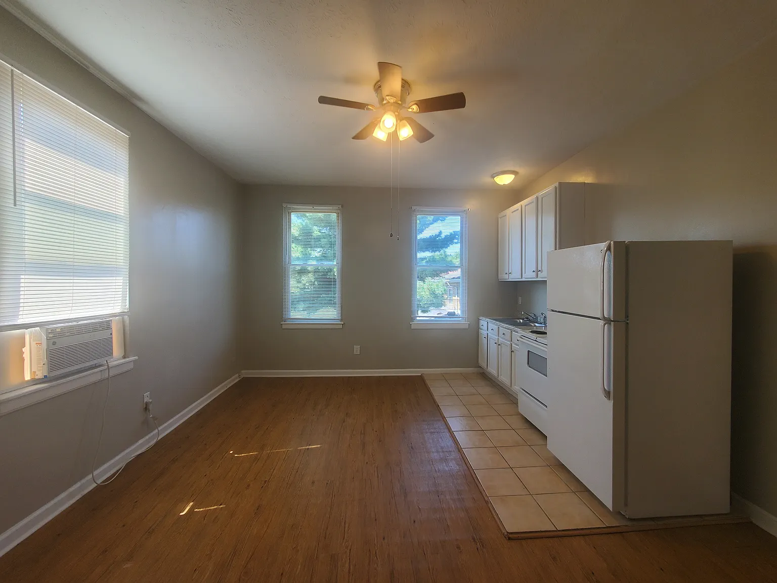 133 West Walnut Street - Unit #4 - Photo 6