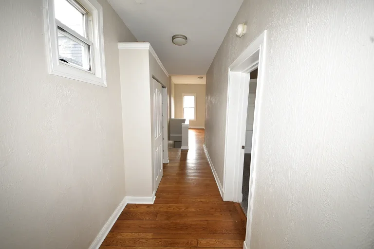 746 Columbia Street - Photo 5