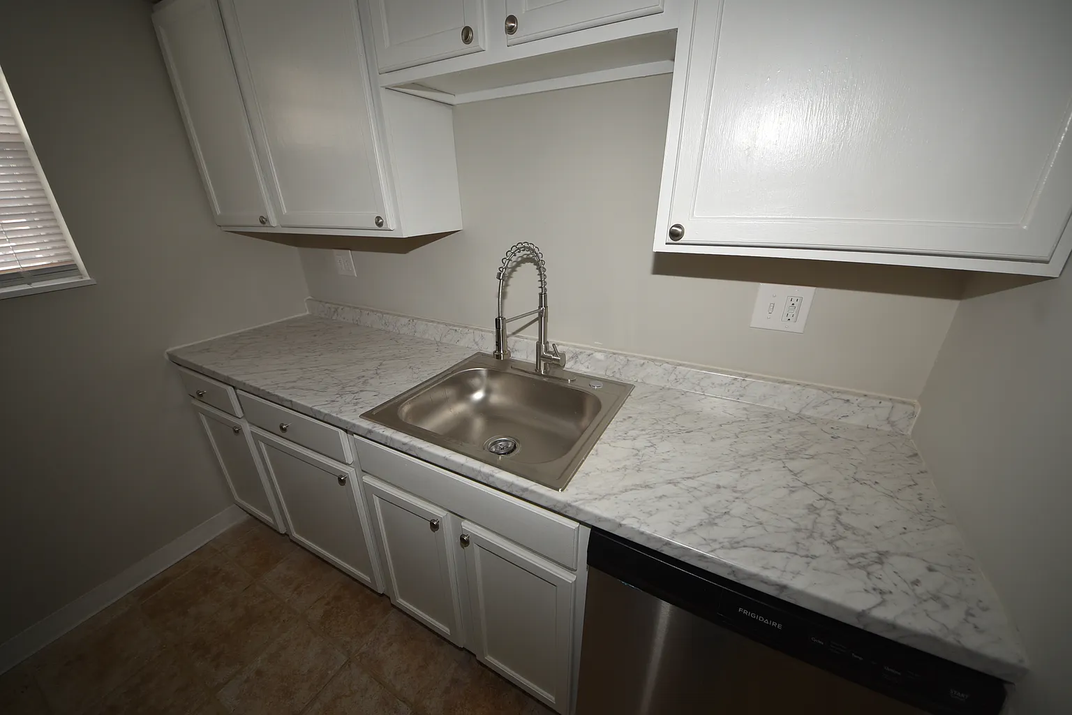 928 Ohio Pike - Unit #509 - Photo 5