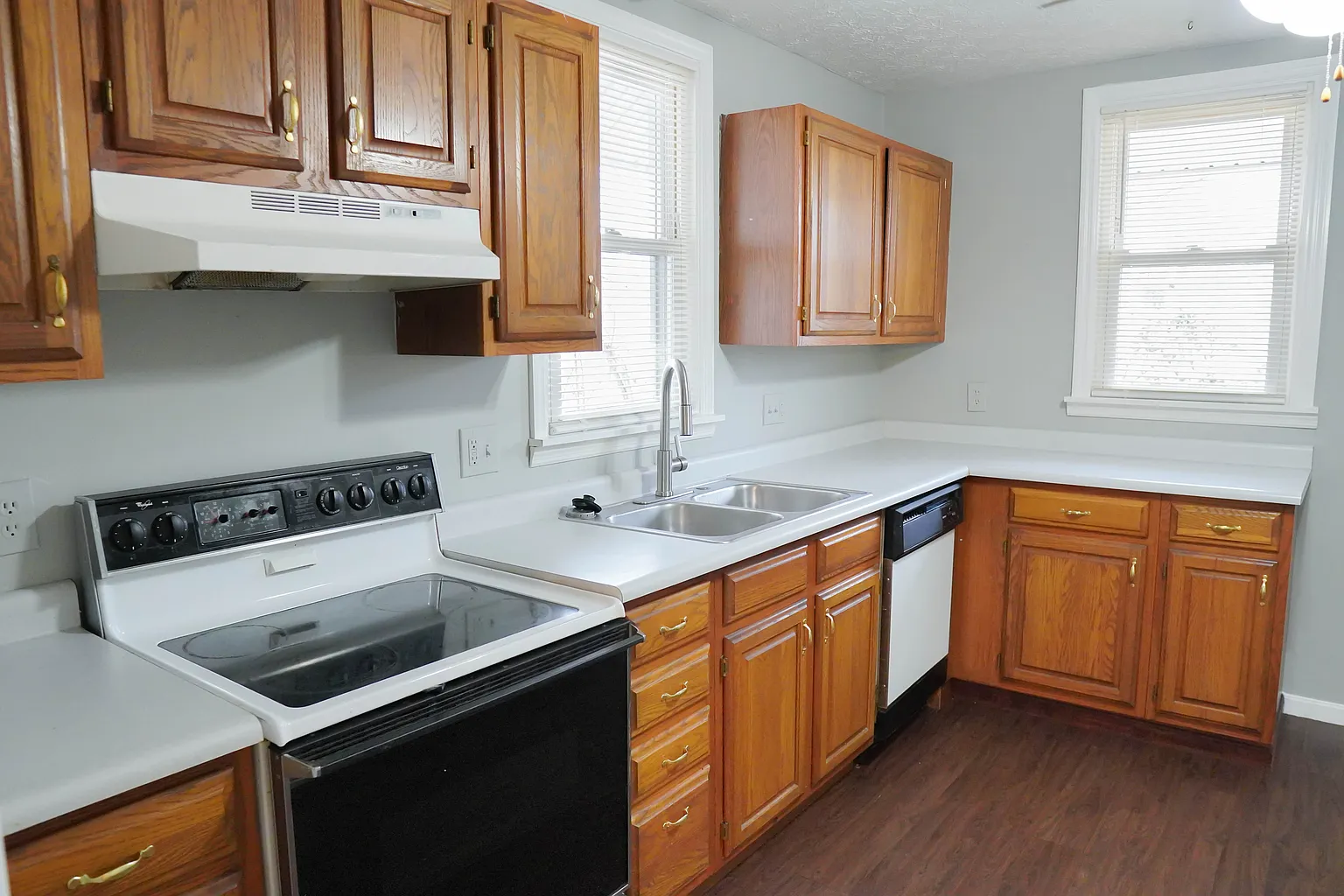 2837 Hyde Park Pl, Cincinnati, OH 45208 - Photo 12