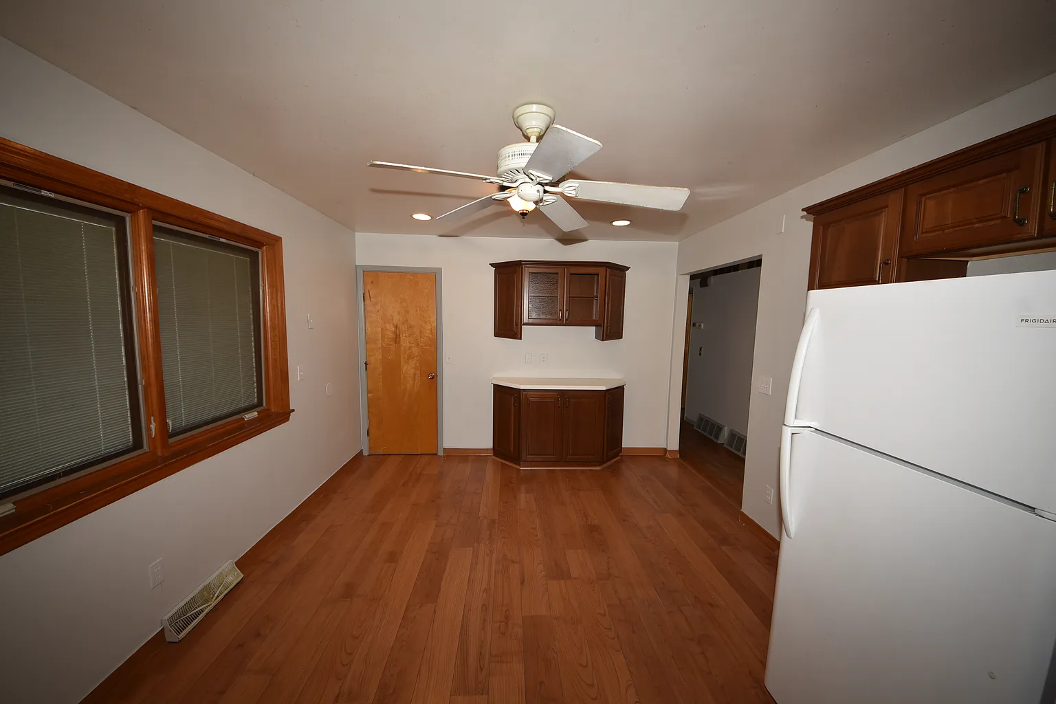 328 Robben Ln, Cincinnati, OH 45238 - Photo 11