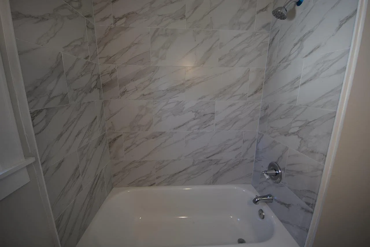 5804 Hawthorne Ave, Cincinnati, OH 45227 - Photo 13