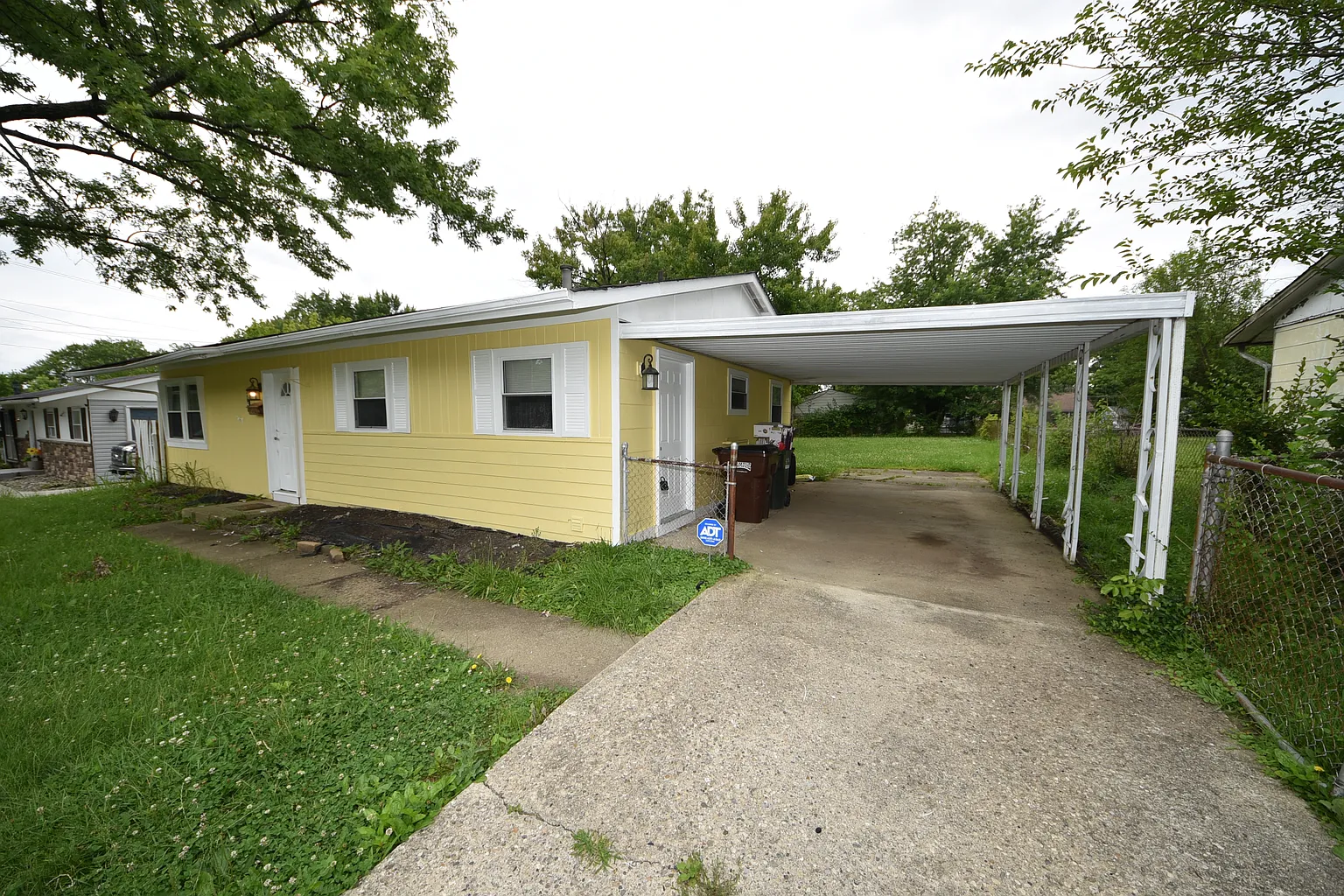 2541 Mariposa Drive - Photo 1