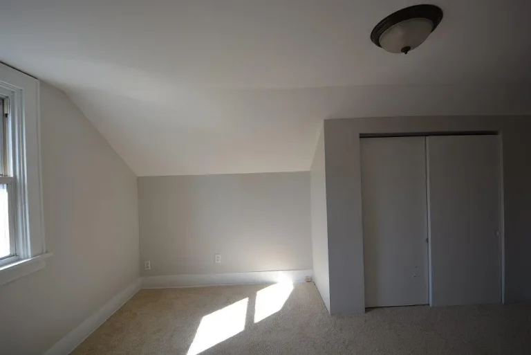5804 Hawthorne Ave, Cincinnati, OH 45227 - Photo 11