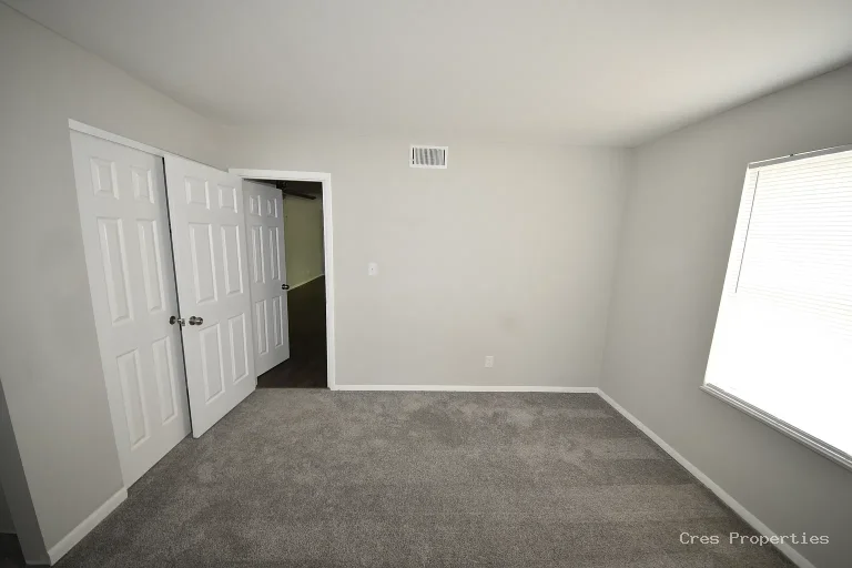 926 Ohio Pike #405, Cincinnati, OH 45245 - Photo 9