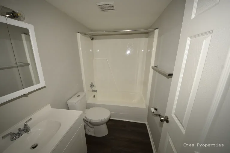 926 Ohio Pike #405, Cincinnati, OH 45245 - Photo 4