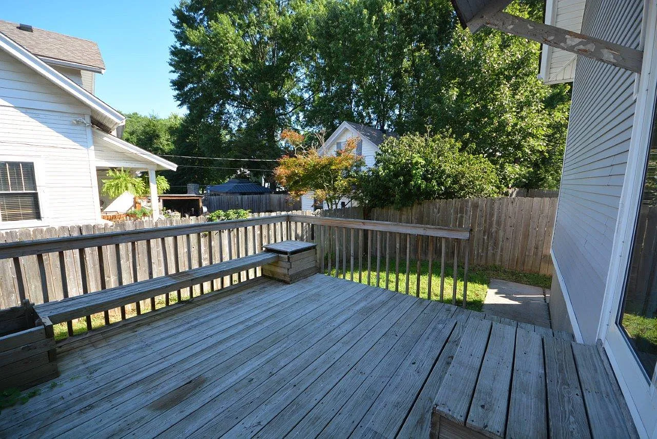 5804 Hawthorne Ave, Cincinnati, OH 45227 - Photo 17