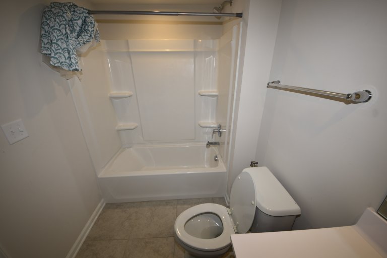 1048 Steamboat Drive, Cincinnati OH, 45244 - Photo 10