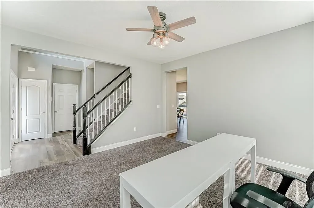 997 McKinney Ln, Dayton, OH 45458 - Photo 8