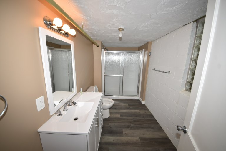 1727 Sutton #5 - Photo 1