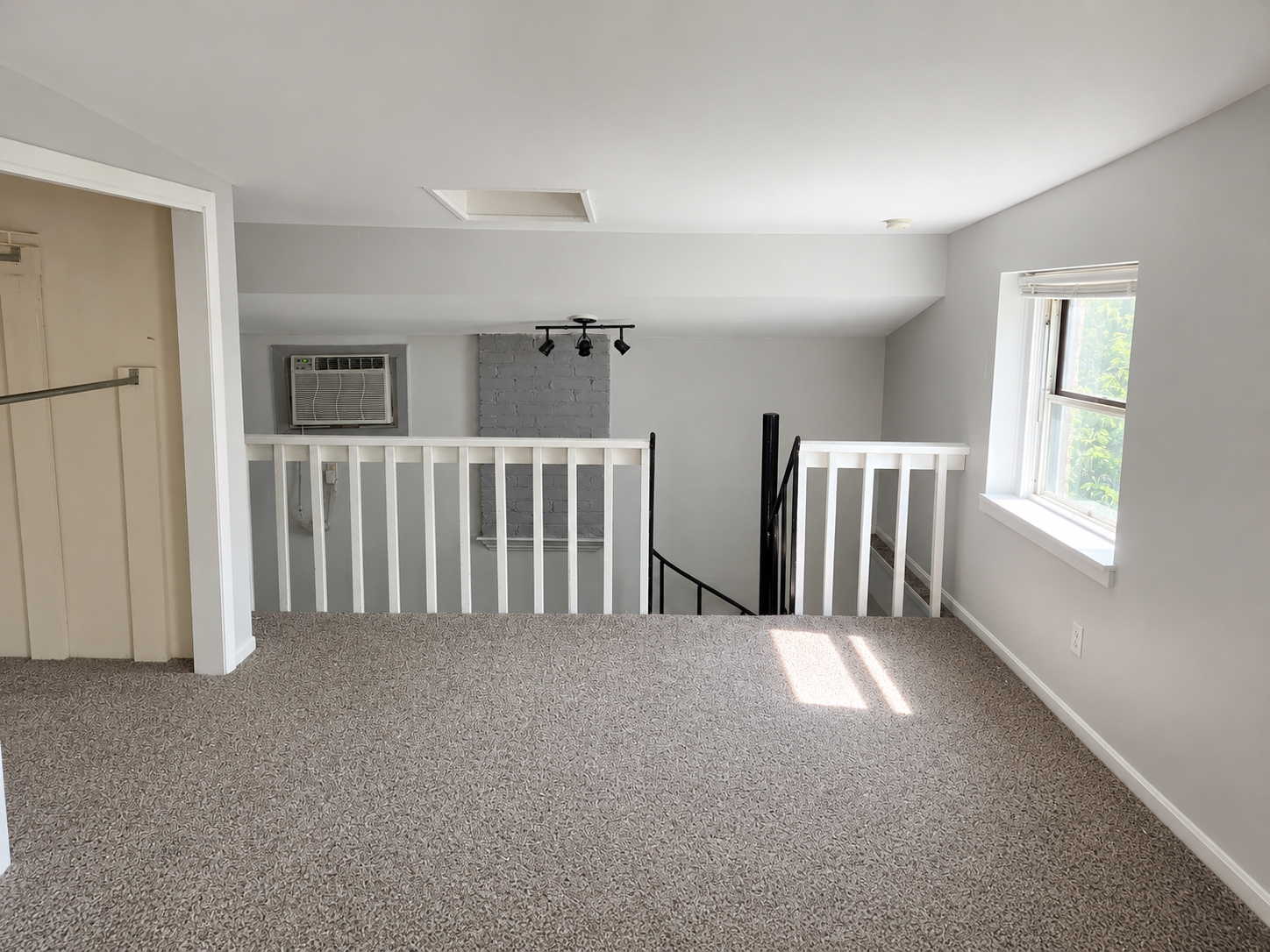 26 E Rochelle #4 - Photo 4