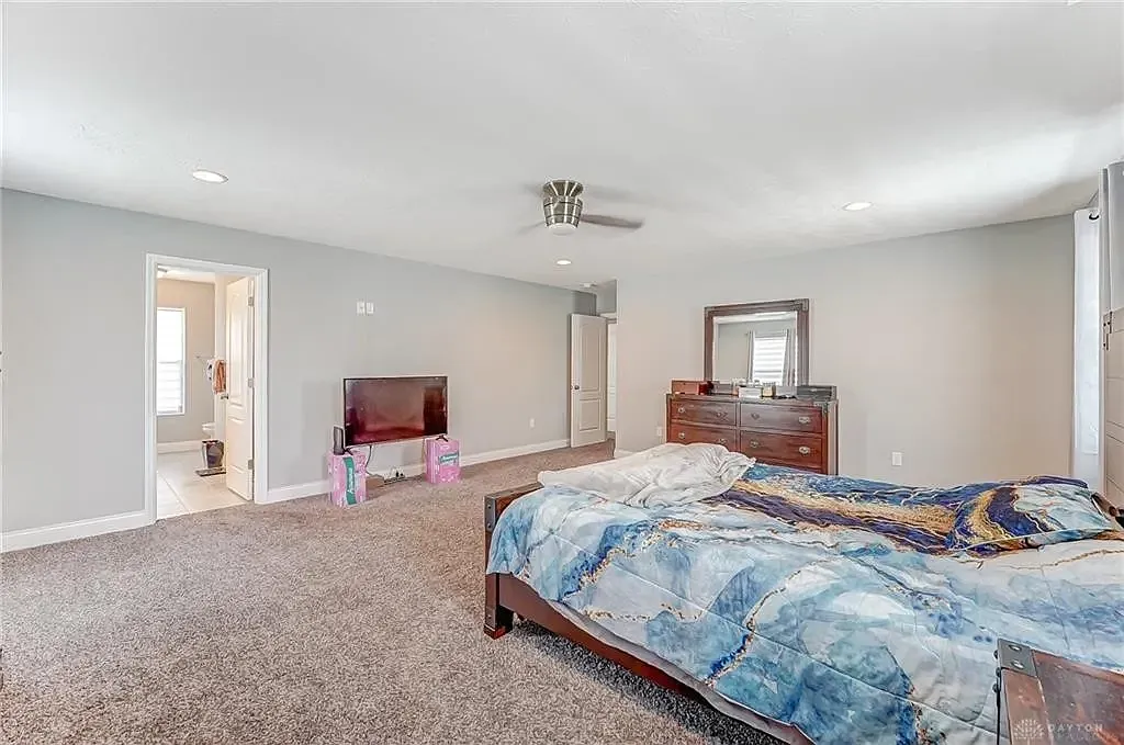997 McKinney Ln, Dayton, OH 45458 - Photo 22