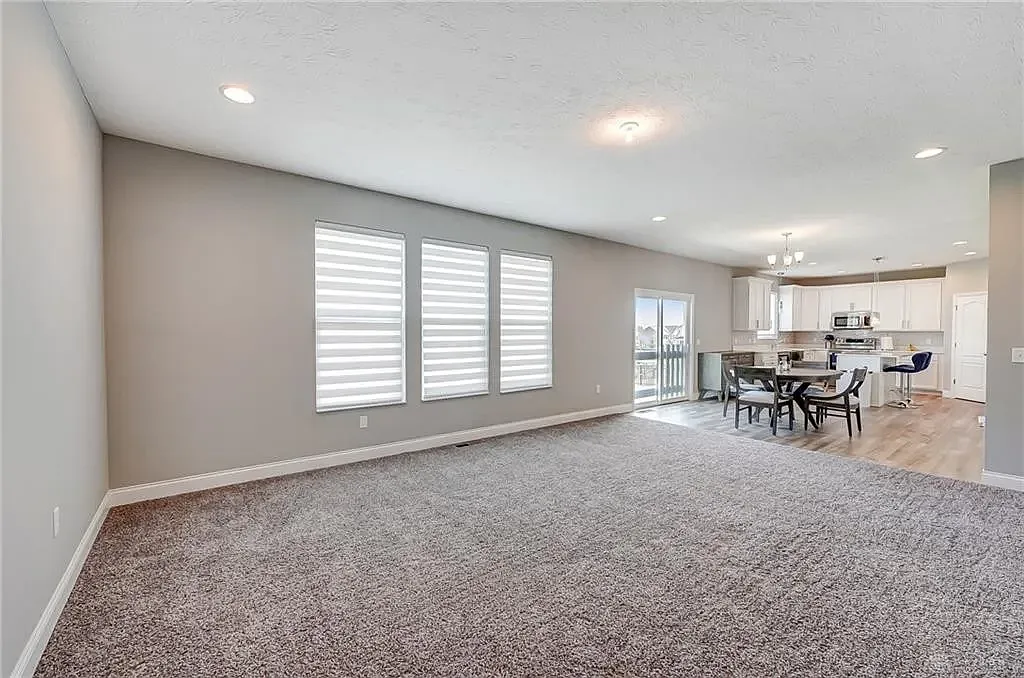 997 McKinney Ln, Dayton, OH 45458 - Photo 4